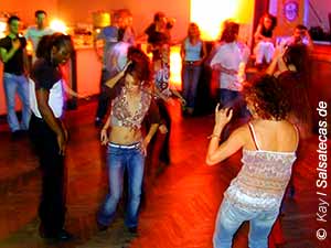 Salsa im Club K, Mettmann