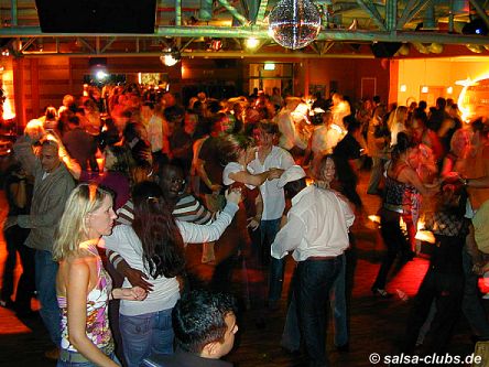 Bremen: Salsa in der Kantine 5